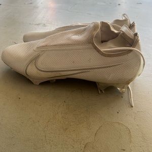 Nike vapor football cleats
